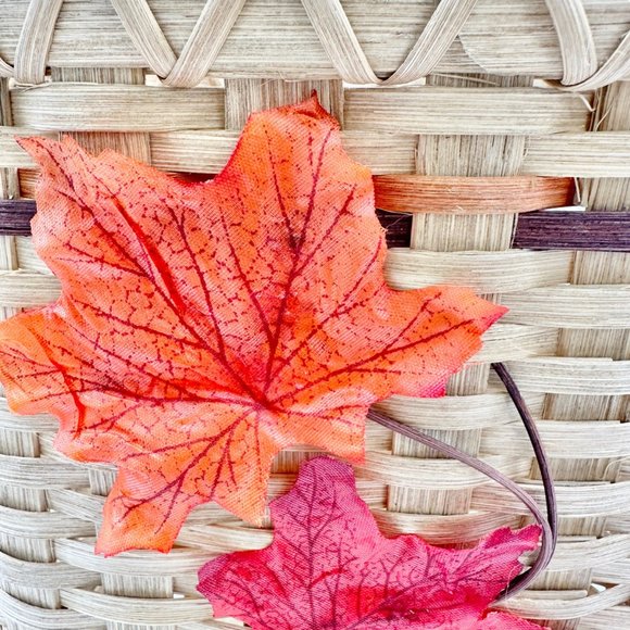 Handmade Basket Falling Leaves Oval Shaped with Handle and Leaves Decoration - Picture 2 of 16